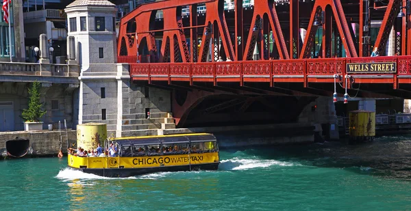 Chicago Illinois Usa Juni 2016 Turistiska Båttaxi Chicago Gul Båttaxi — Stockfoto