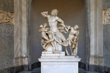 Vatikan 'da Laocoon ve oğullarının heykeli