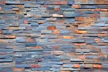 Düzensiz dikdörtgen taş duvar