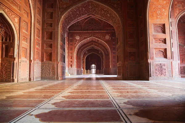 Dentro da mesquita em Taj Mahal — Fotografia de Stock