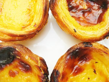 Geleneksel Lizbon kremalı tart