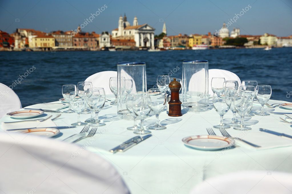Table on the shore of Grand Canal