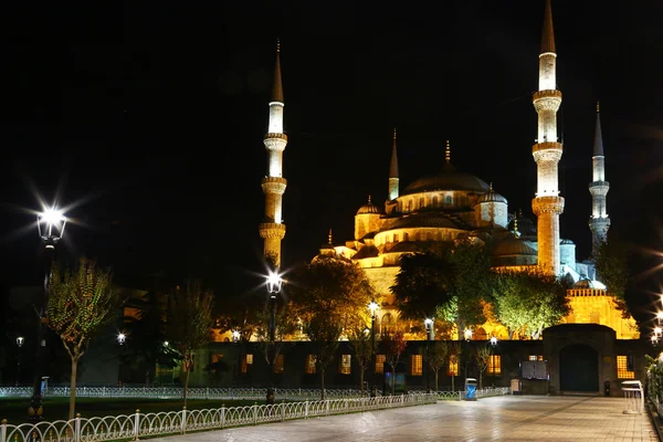 Hagia Sophia di notte a Istanbul — Foto Stock