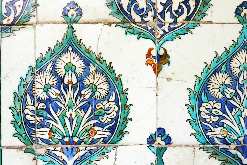 Detail of painted tiles in Topkapi Palace