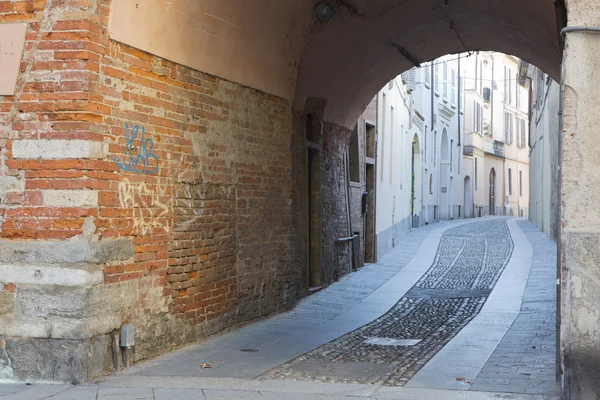 Beco antigo com arco — Fotografia de Stock