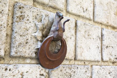 Yüzük Dövme demir atlar için