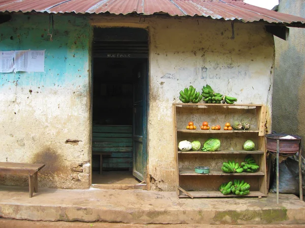Afrikaanse groenteboer winkel — Stockfoto
