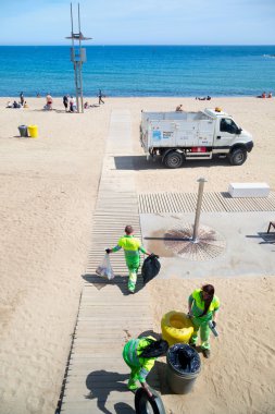 Barcelona Beach üzerinde çalışma dustmen