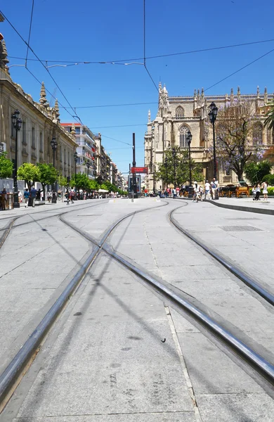 Linbanan järnväg i Sevilla — Stockfoto