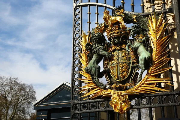 バッキンガム宮殿の門 — ストック写真