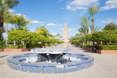 Koutoubia cami Çeşmesi ile Bahçe