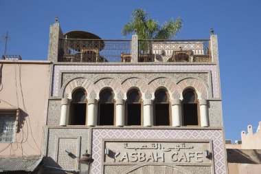 Cephe ve çatı Teras Kasbah Cafe
