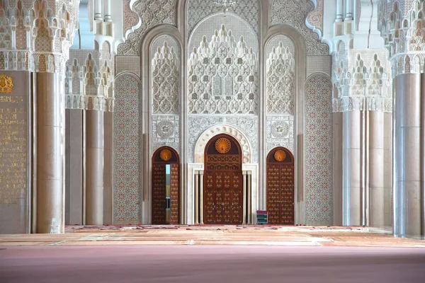 Vista interna de la mezquita Hassan II — Foto de Stock