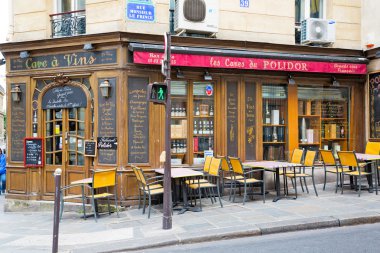Paris'te otantik bar