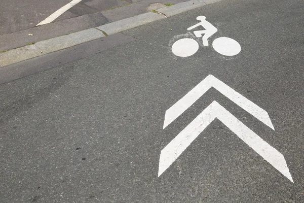 パリの自転車パスの記号 — ストック写真