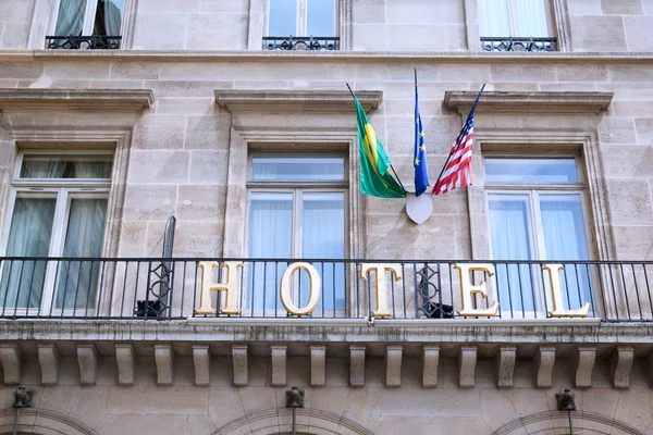 Sinal de hotel de luxo em Paris — Fotografia de Stock