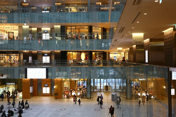 Centro comercial de luxo em Tóquio — Fotografia de Stock
