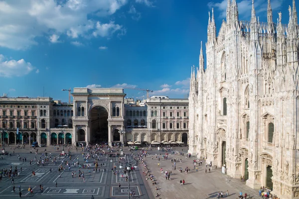 Milan Cathedral and Galleria Vittorio Emanuele — Stock Photo, Image