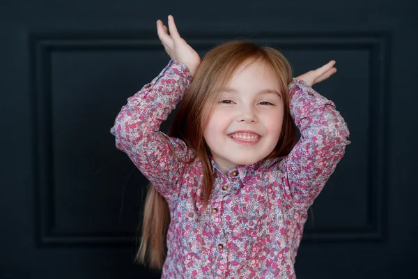 Menina bonita — Fotografia de Stock