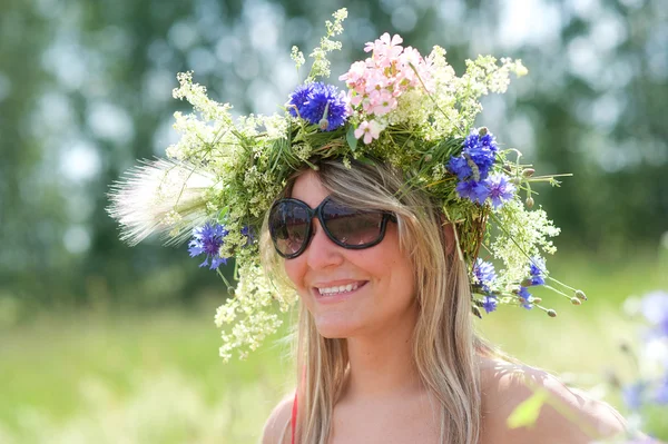 Ragazza all'aperto — Foto Stock