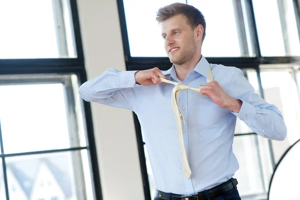 Handsome guy — Stock Photo, Image