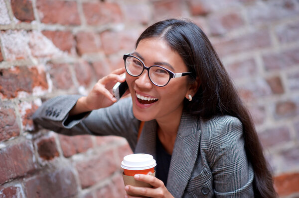 Женщина на открытом воздухе
