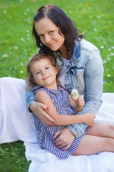 Madre e hija — Foto de Stock