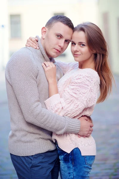 Lovely couple outdoor — Stock Photo, Image