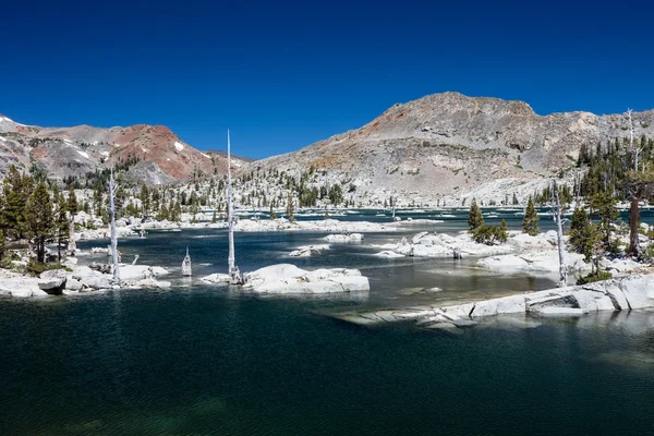 Mountain Lake em Desolation Wilderness — Fotografia de Stock