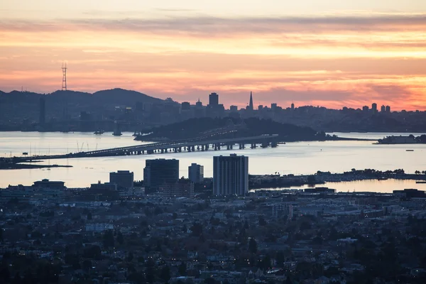 San Francisco Bay o zachodzie słońca — Zdjęcie stockowe