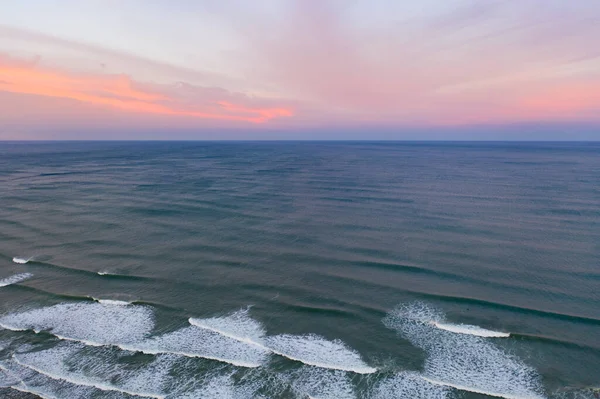 Amanecer Océano Pacífico Lava Una Playa Dunas Arena Morro Bay — Foto de Stock