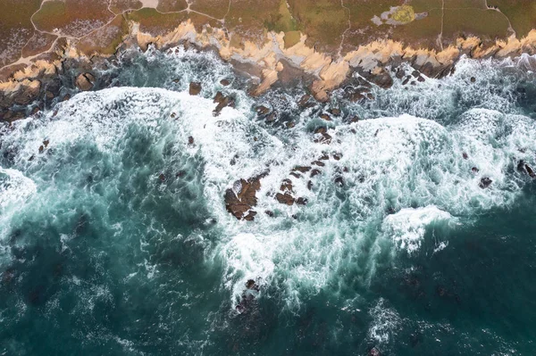 Pacific Ocean Waves Crash Rugged Scenic Coastline California Santa Cruz — Stock Photo, Image