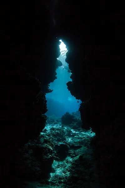 Unterwasserhöhle — Stockfoto