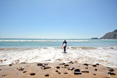 Algarve: Sörfçü beach Praia da Arrifana yakınındaki Aljezur, Portekiz