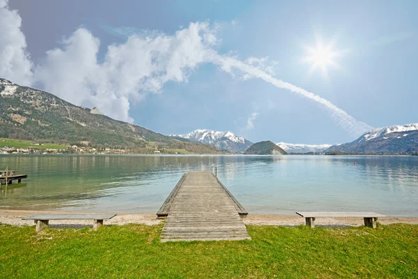 Salzburger Land Austria: View over lake Wolfgangsee - Austrian Alps — 스톡 사진