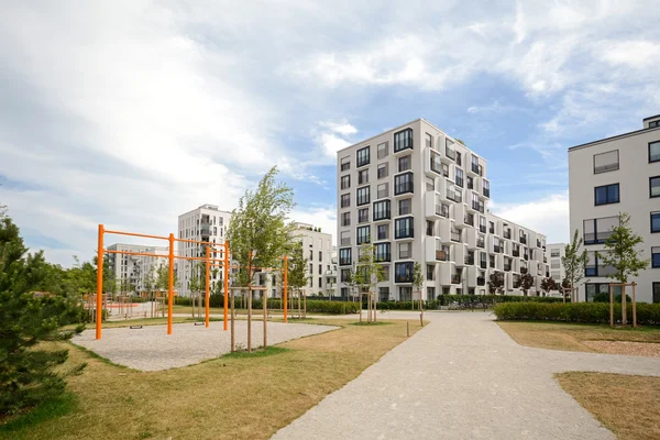 Modern low-energy buildings in the city — Stock Photo, Image