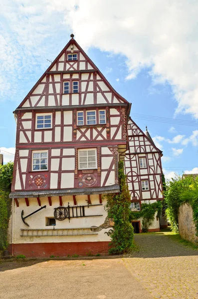 Германия: деревянный дом в Пуэндерихе — стоковое фото