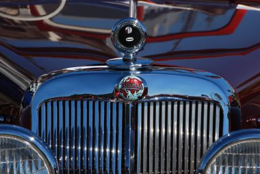 İngiliz yapımı 1949 Triumph Roadster 1946 'dan 1949' a Standard Motor Company tarafından üretildi..