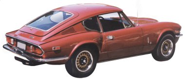 1972 model kırmızı Triumph GT6 'nın arka açı görüntüsü+.