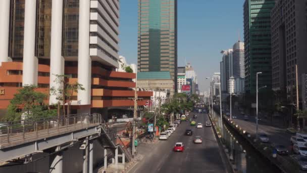 泰国曼谷 2021年1月12日 曼谷萨顿路的交通 — 图库视频影像