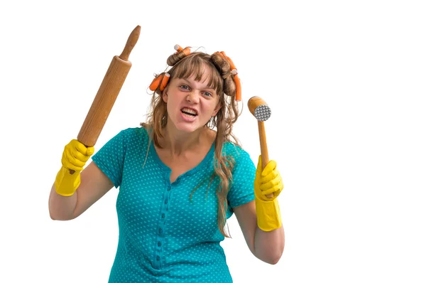 Verrückte Hausfrau mit Küchenrolle und Fleischhammer — Stockfoto