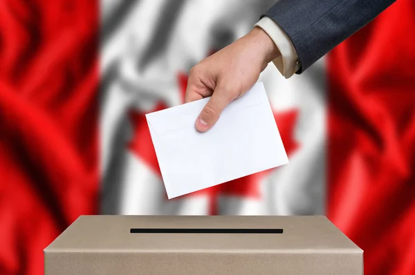 Wahl in Kanada - Abstimmung an der Wahlurne — Stockfoto