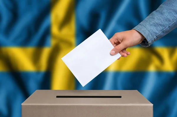 Eleição na Suécia - votação na urna — Fotografia de Stock