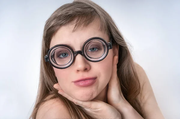 Junge Lustige Frau Mit Sexuellem Gesichtsausdruck — Stockfoto