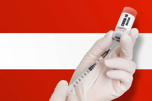 奥地利的疫苗接种 在国旗背景下提供保护以免感染Covid 19的疫苗 — 图库照片