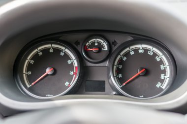Dashboard and tachometers