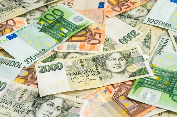 Fondo de billetes checos y en euros — Foto de Stock