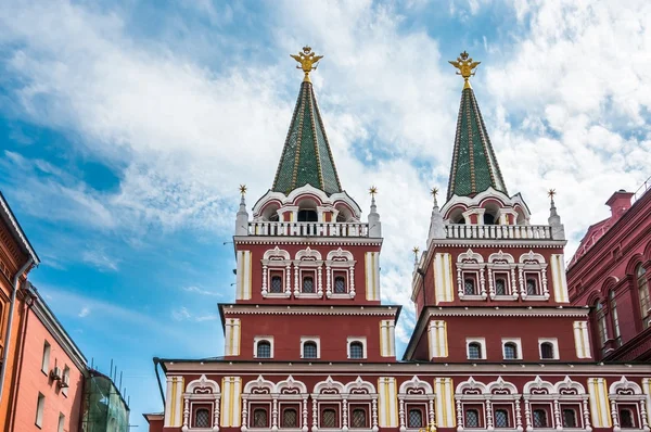 Государственный исторический музей на Красной площади в Москве — стоковое фото