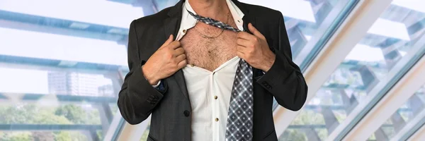 Hombre desaliñado en traje de negocios —  Fotos de Stock