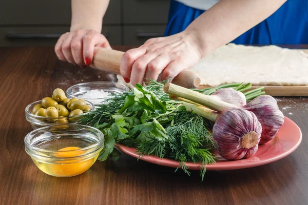 Ciabatta sarımsak ile ekmek yapma Akdeniz zeytin